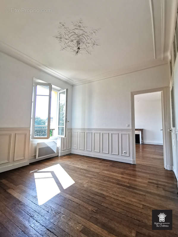 Appartement à VERSAILLES