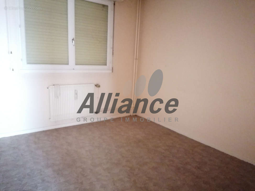 Appartement à LUXEUIL-LES-BAINS