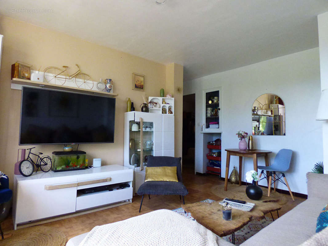 Appartement à MARSEILLE-14E