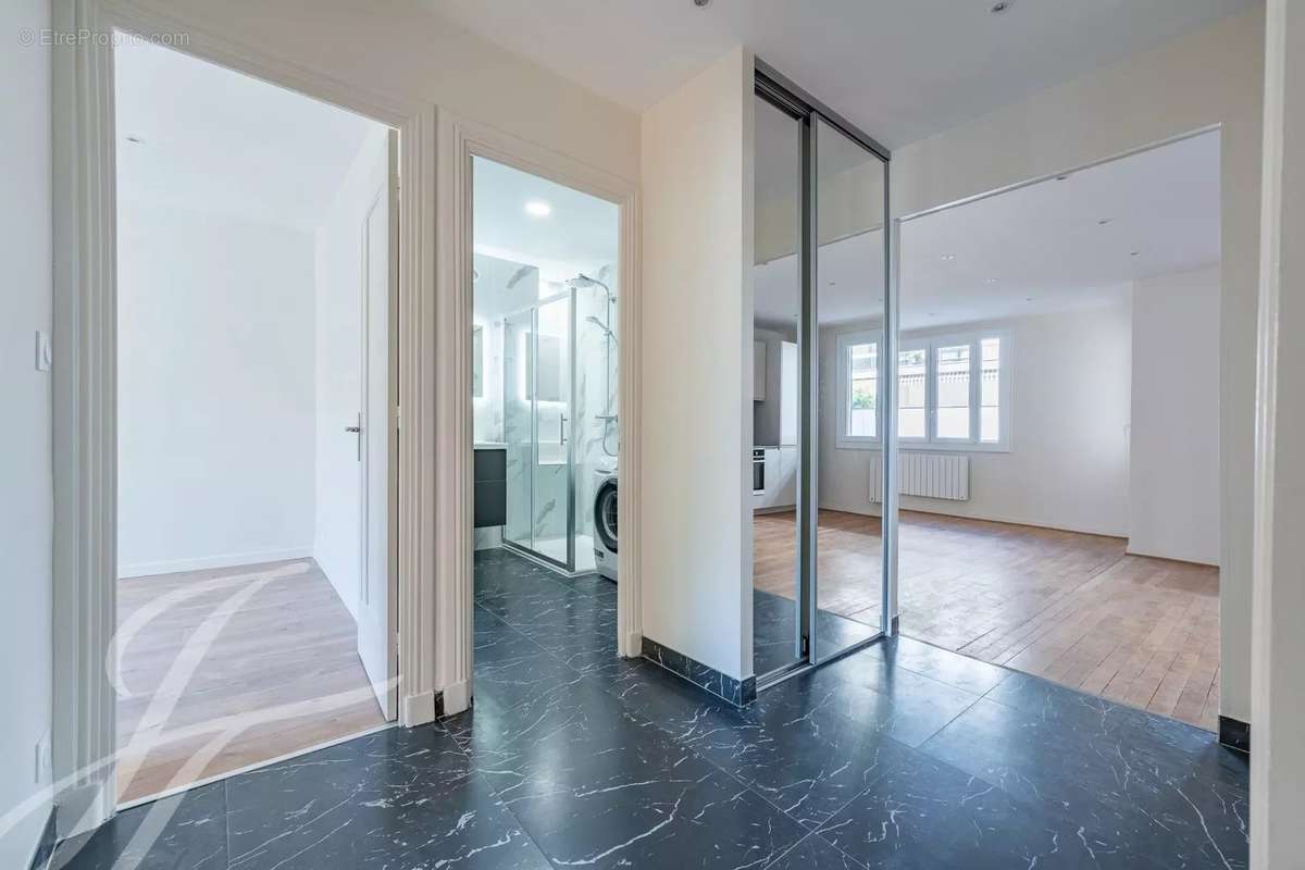 Appartement à LYON-6E