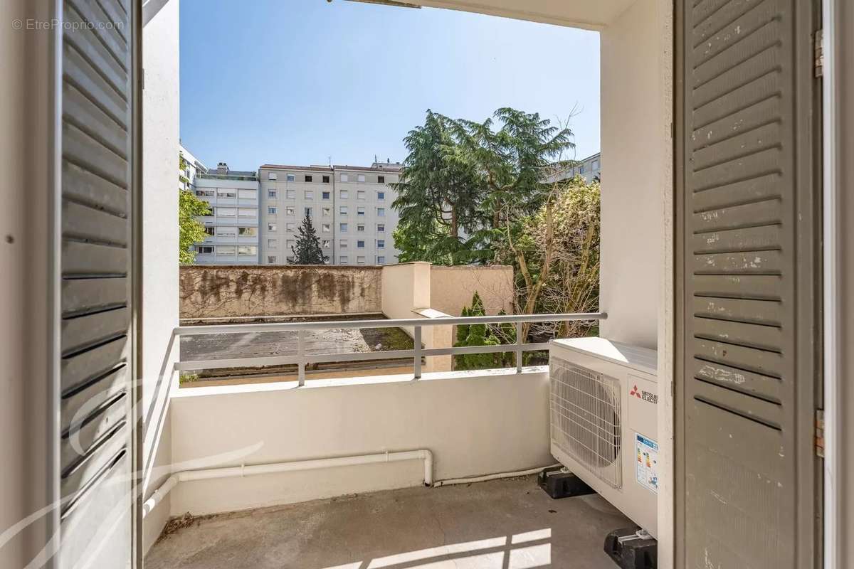 Appartement à LYON-6E