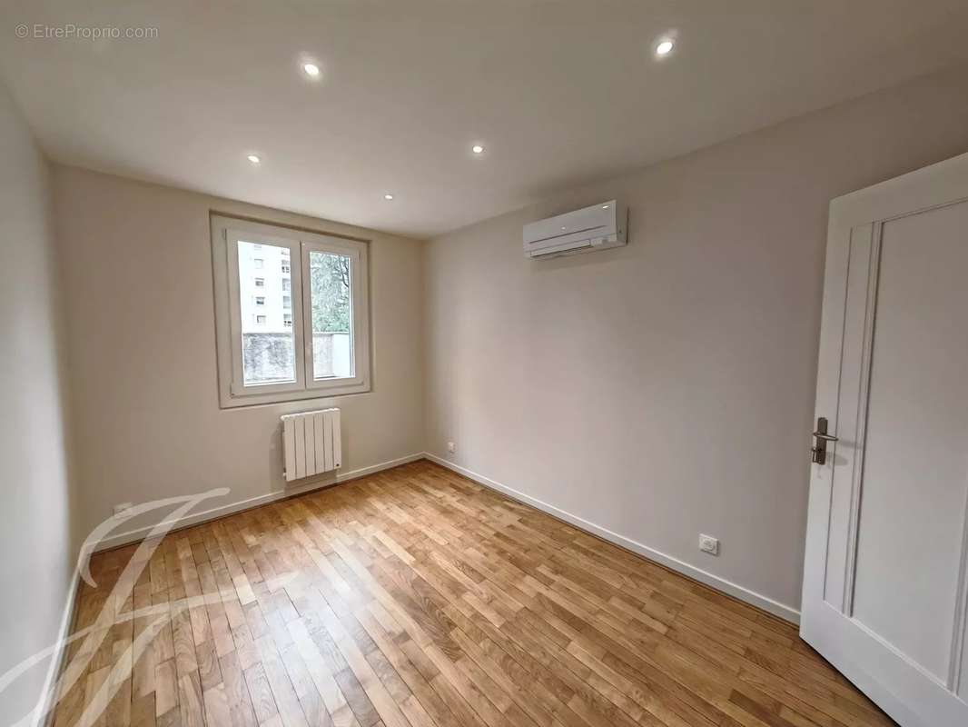 Appartement à LYON-6E