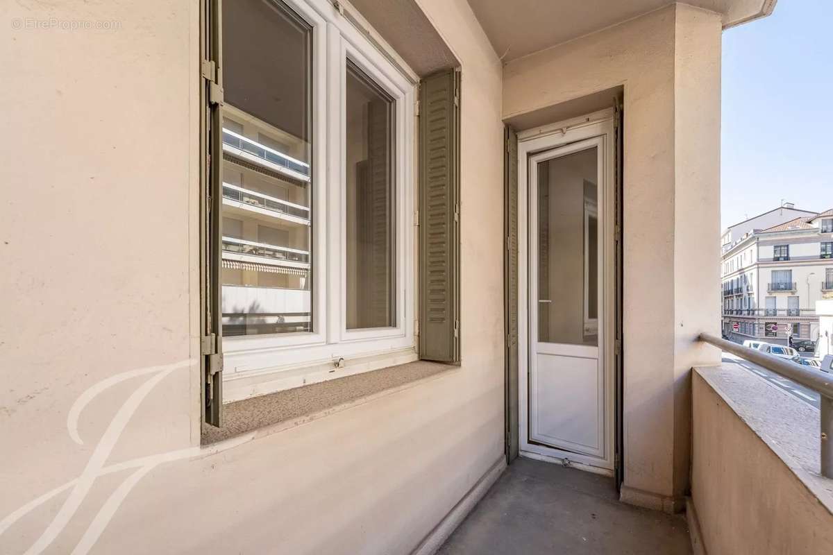 Appartement à LYON-6E