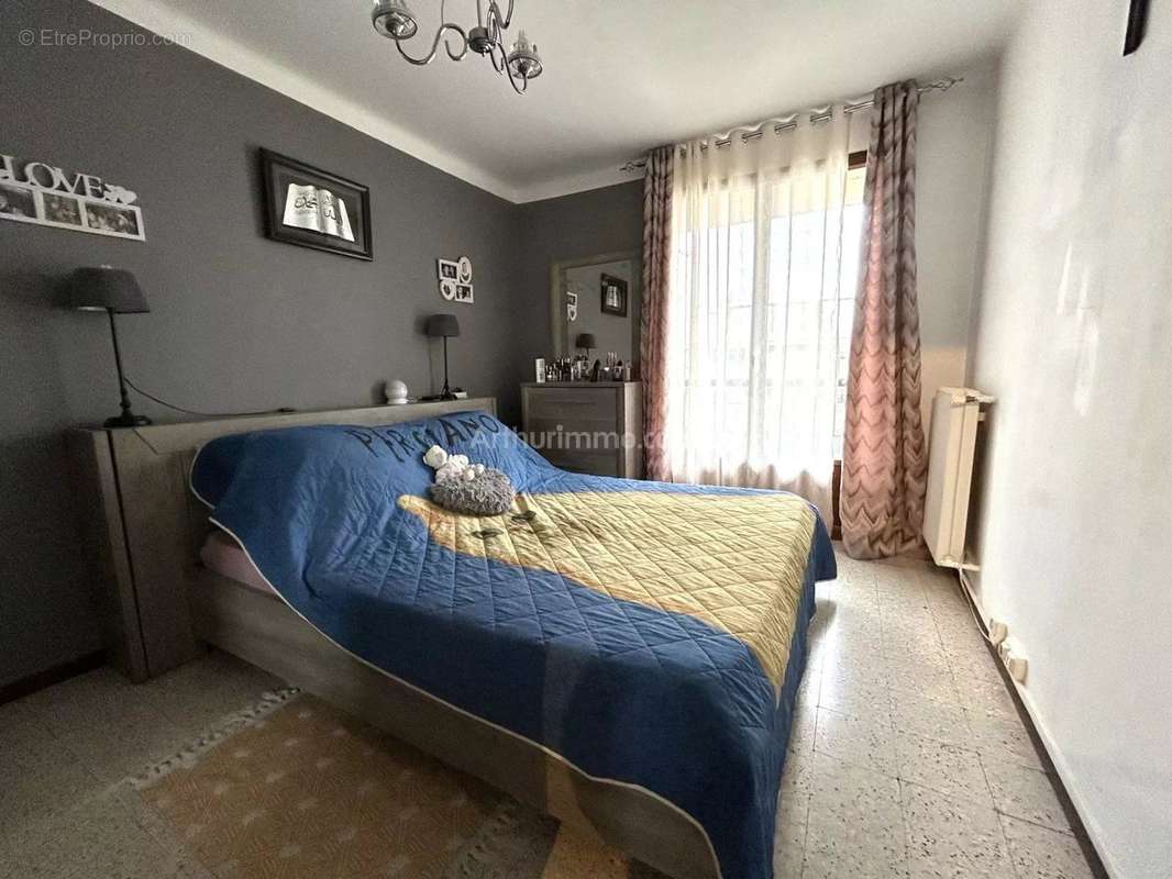 Appartement à MARSEILLE-10E