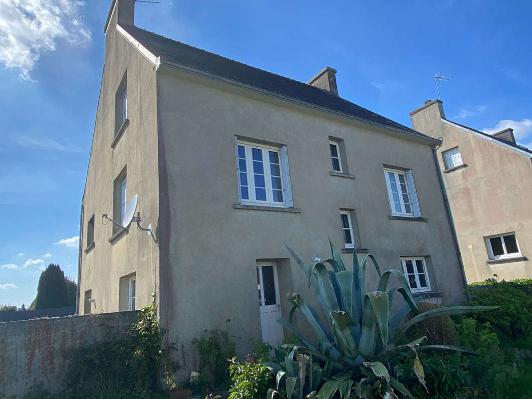 Maison à QUIMPER