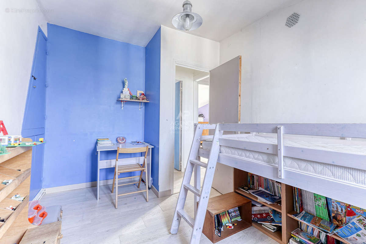 Appartement à NANTERRE