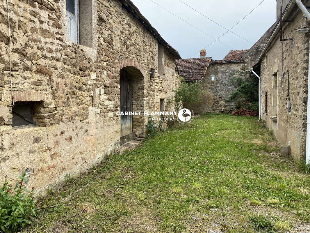 Maison à SEMUR-EN-AUXOIS