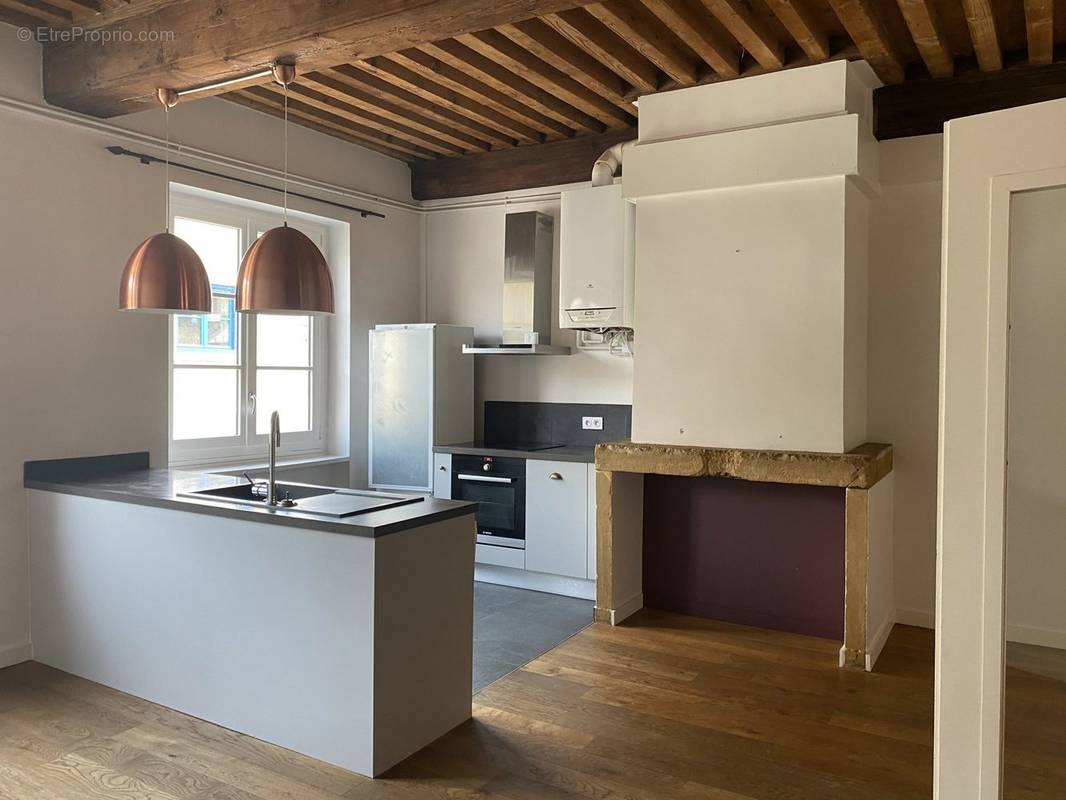 Appartement à LYON-4E