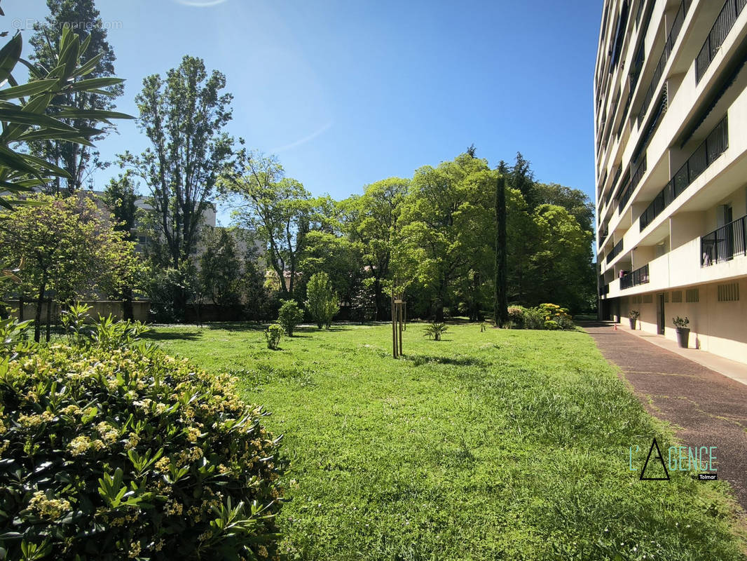 Appartement à LE BOUSCAT