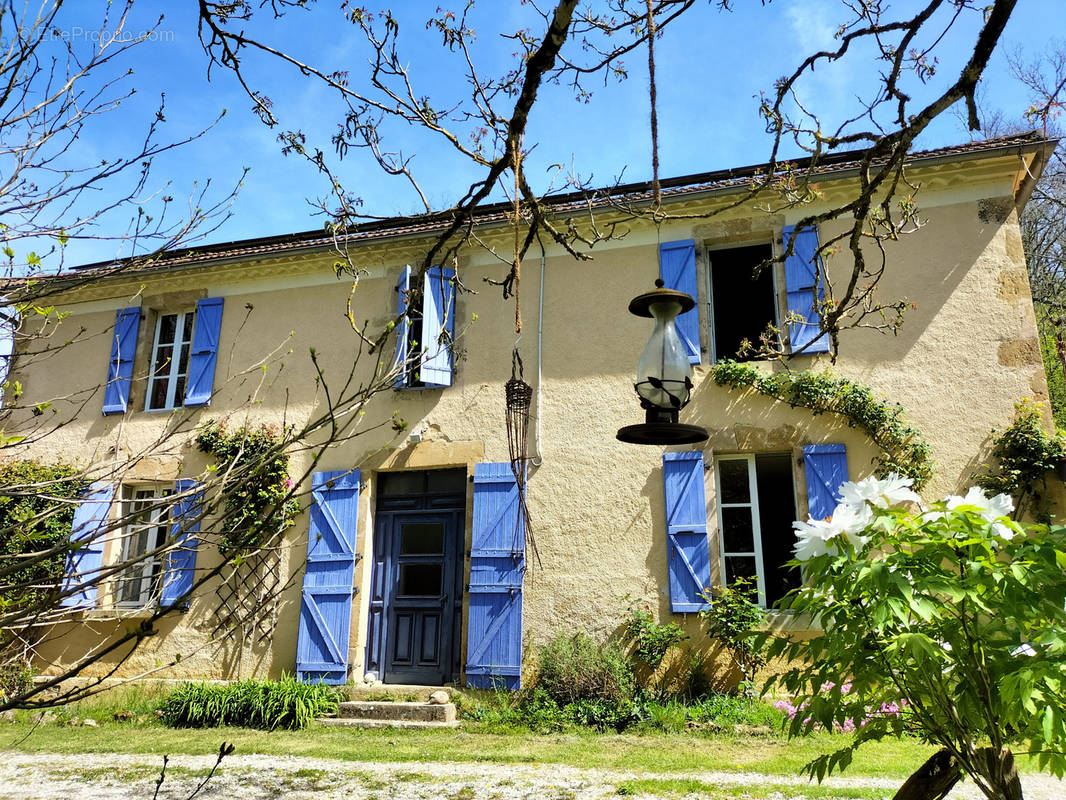 Maison à MIRANDE