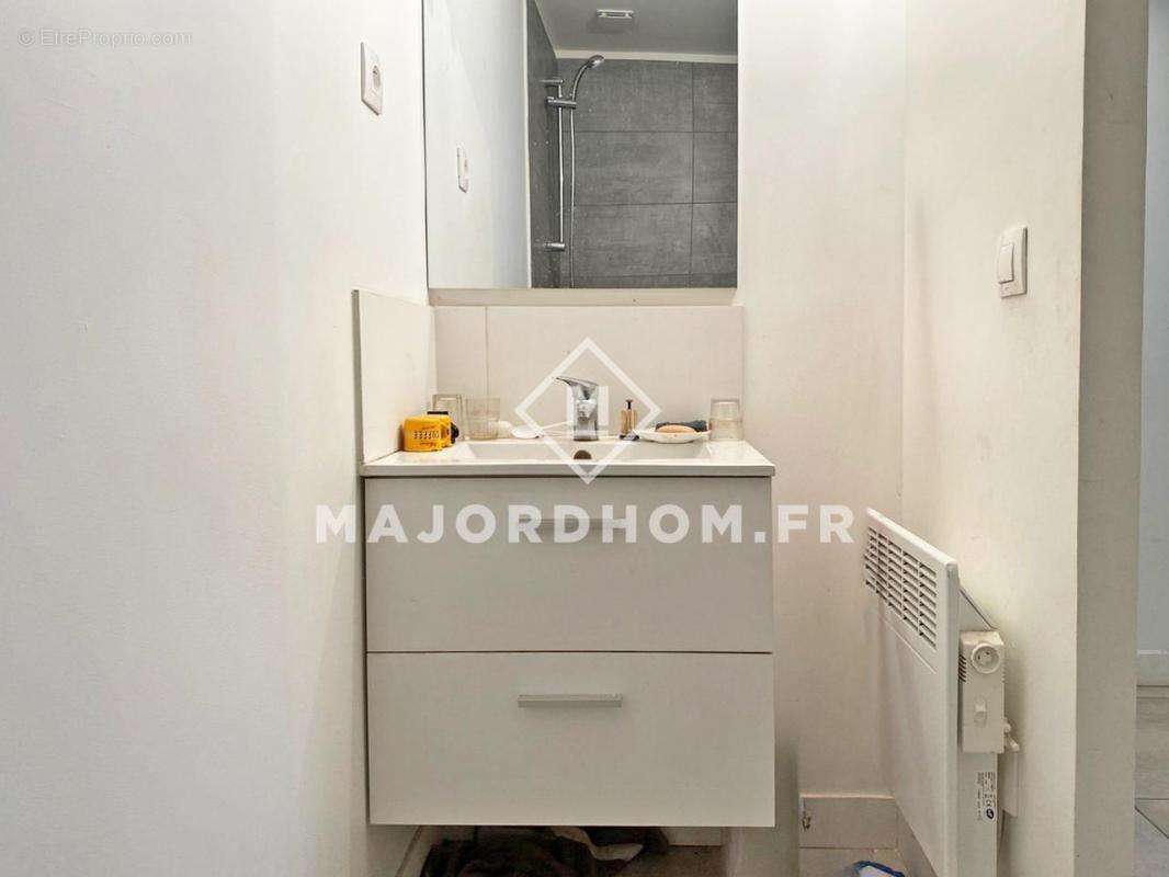 Appartement à MARSEILLE-2E