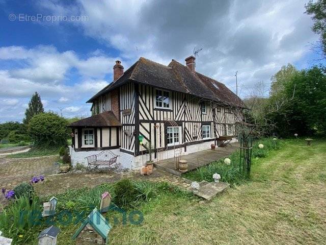 Maison à BEUVRON-EN-AUGE