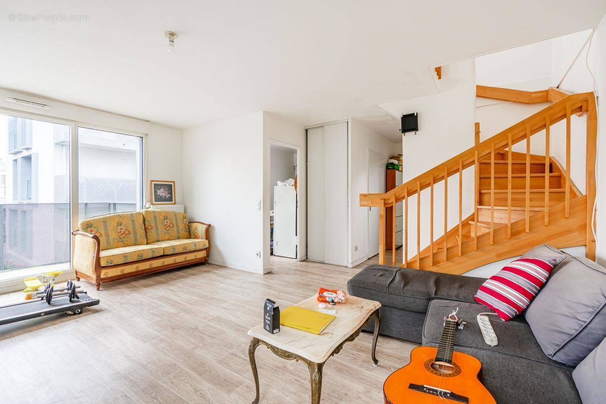 Appartement à LA COURNEUVE