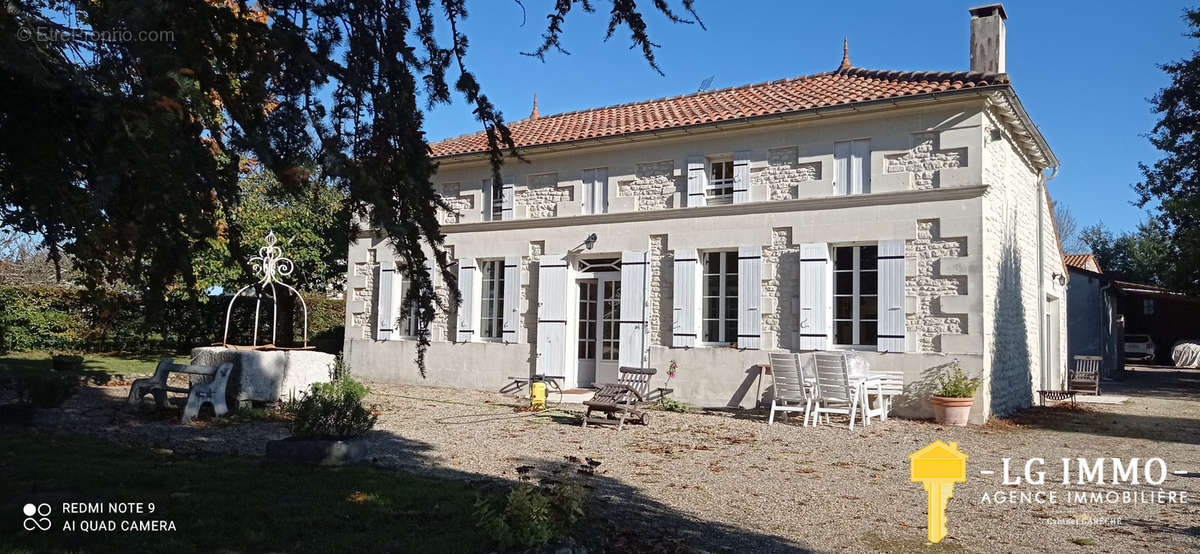 Maison à SAINT-FORT-SUR-GIRONDE