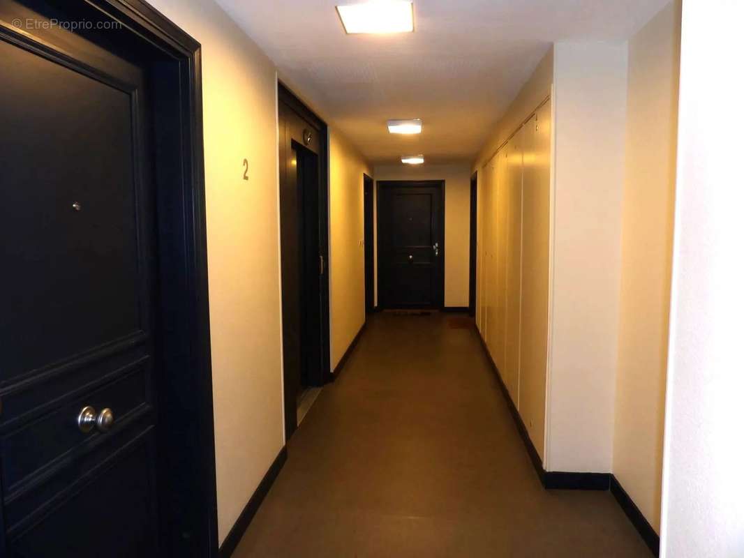 Appartement à MORANGIS