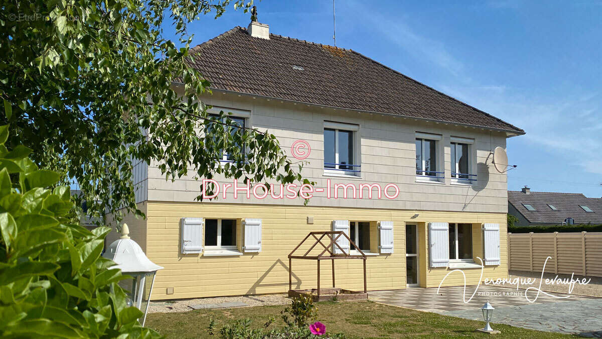 Maison à GOUVILLE-SUR-MER