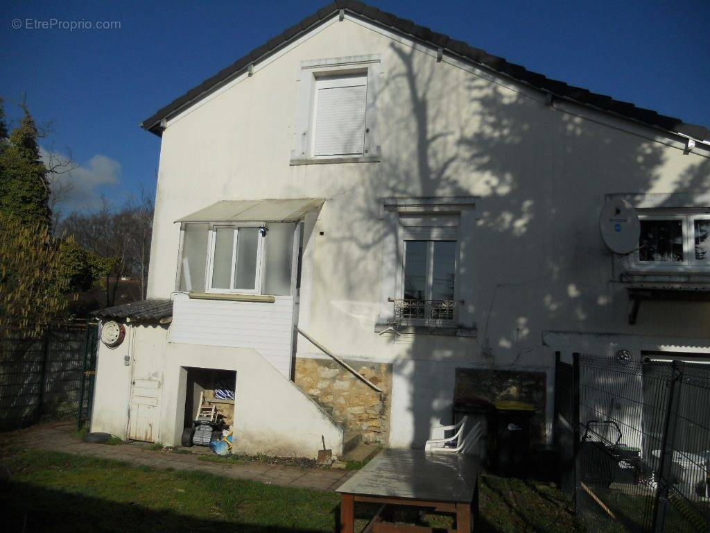 Appartement à BOISSY-SAINT-LEGER