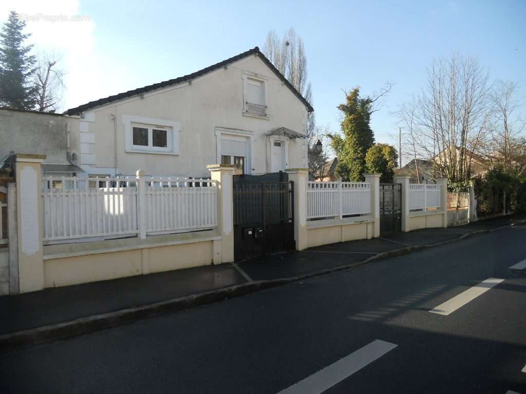 Appartement à BOISSY-SAINT-LEGER