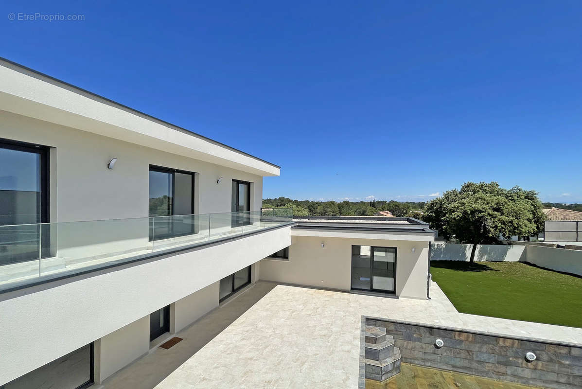 Maison à NIMES