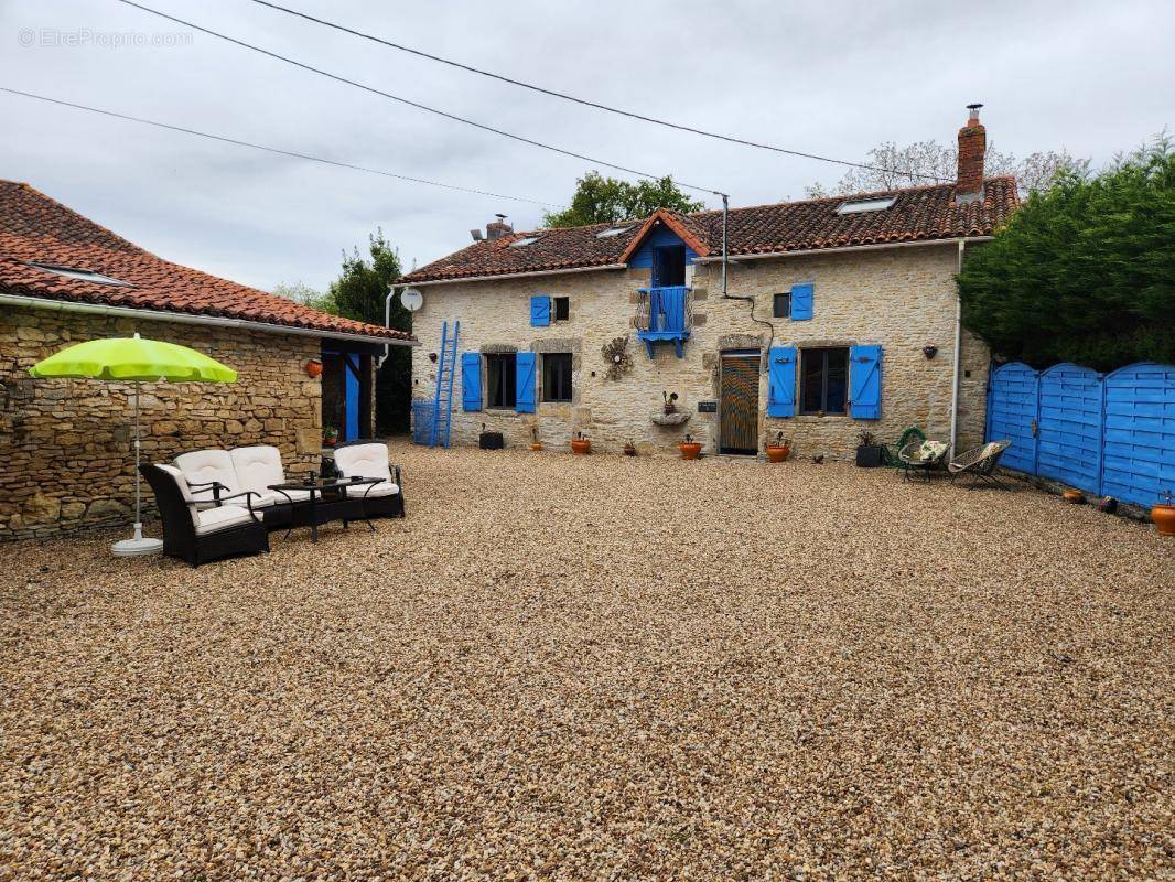 Maison à PAYROUX