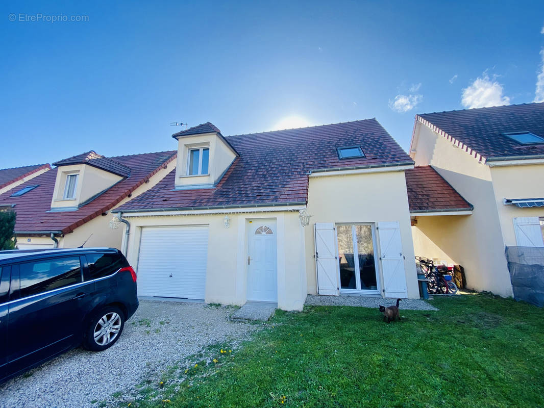 Maison à SAINT-ANDRE-LES-VERGERS