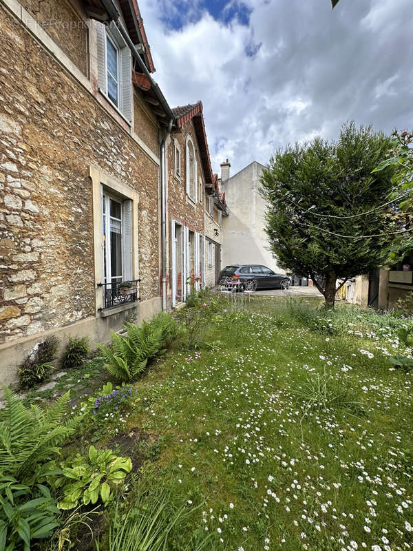 Maison à MELUN