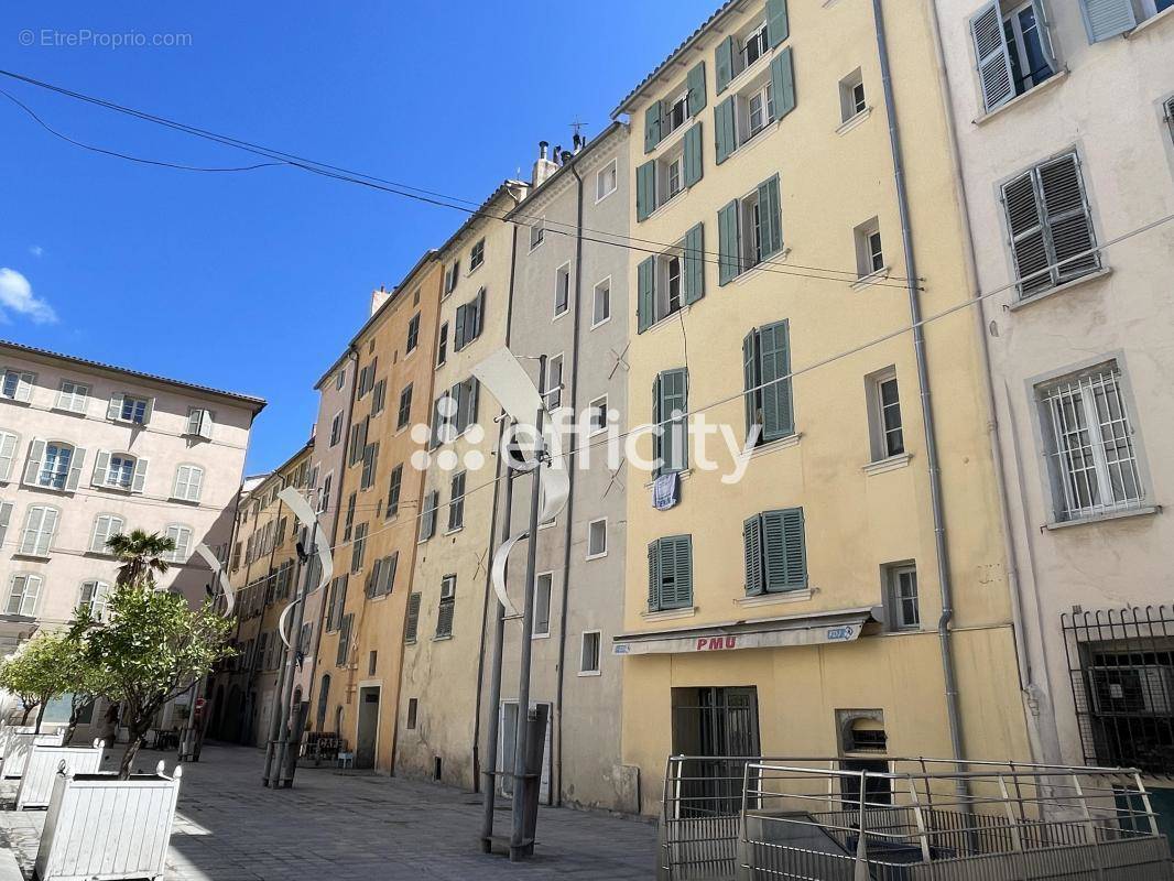 Appartement à TOULON