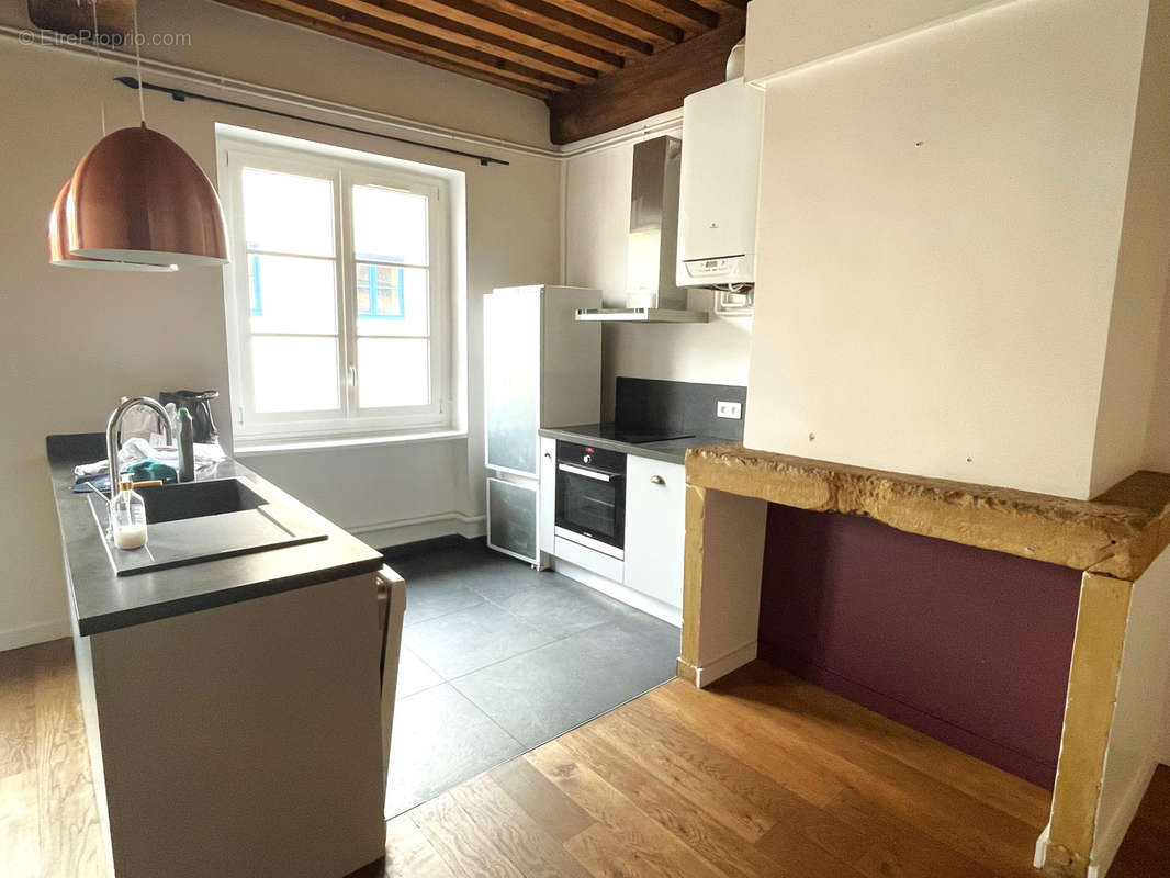 Appartement à LYON-4E