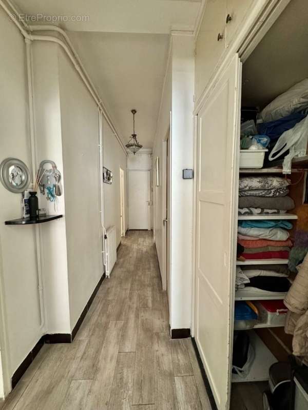 Appartement à MARSEILLE-8E