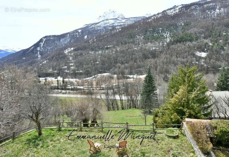 Maison à LA SALLE-LES-ALPES