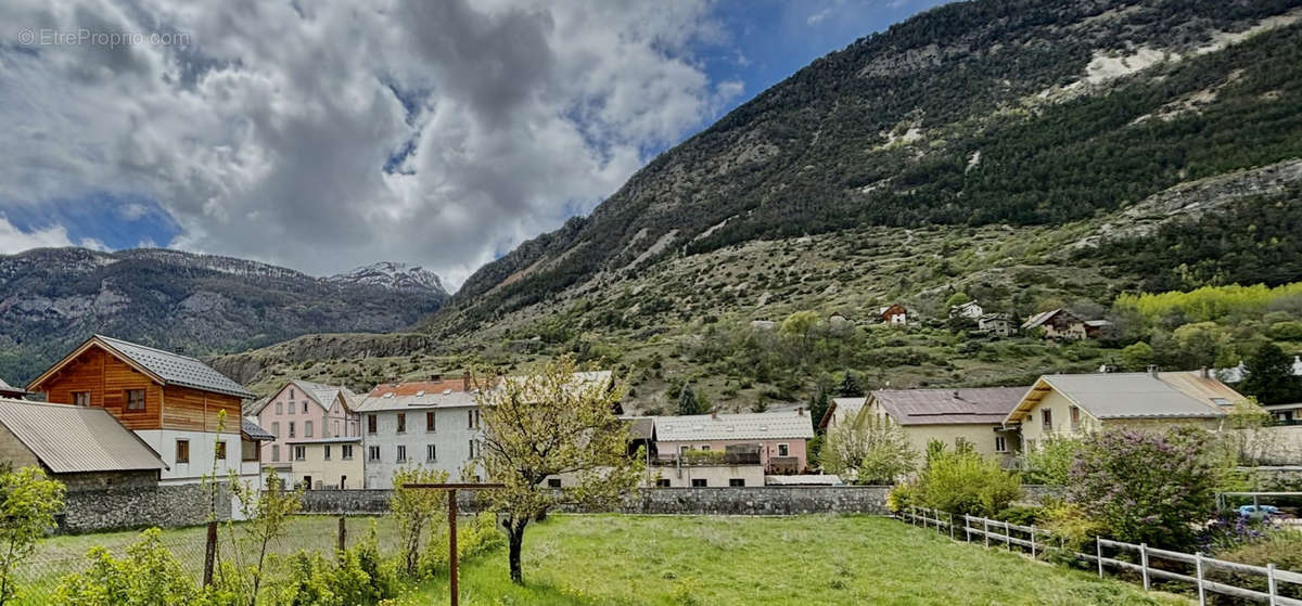 Terrain à L&#039;ARGENTIERE-LA-BESSEE