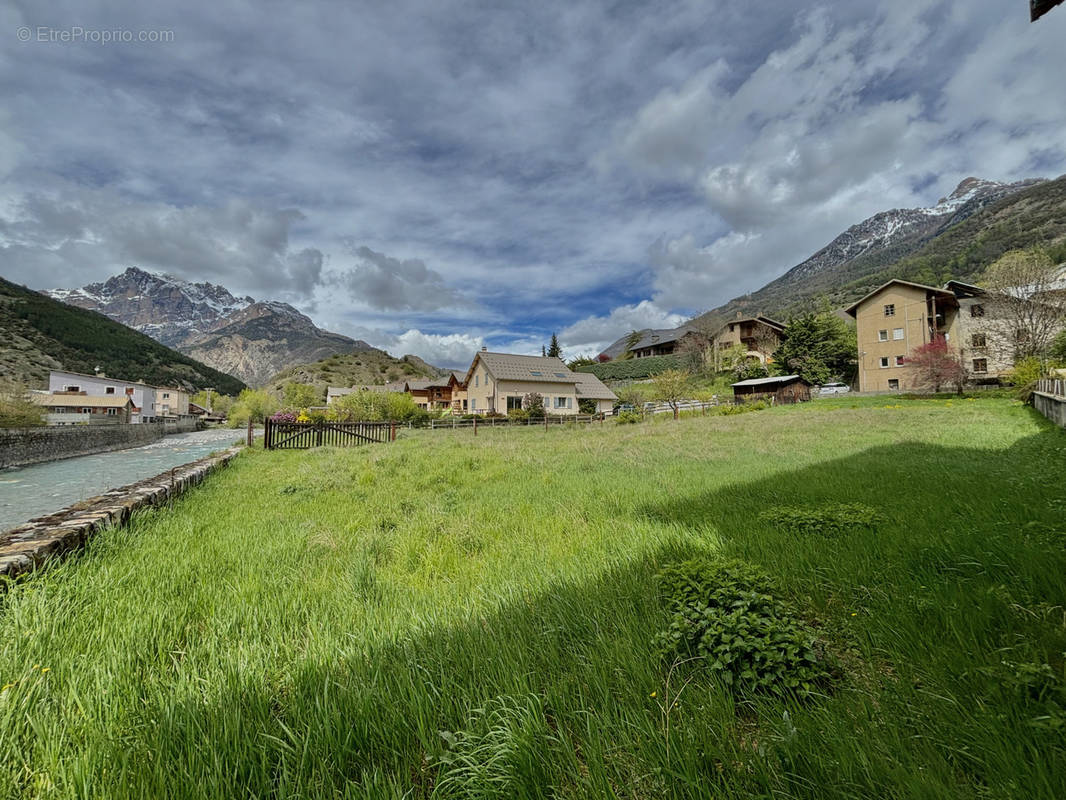 Terrain à L&#039;ARGENTIERE-LA-BESSEE