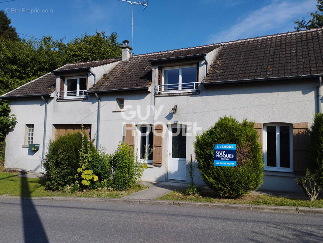 Maison à VILLIERS-SAINT-GEORGES