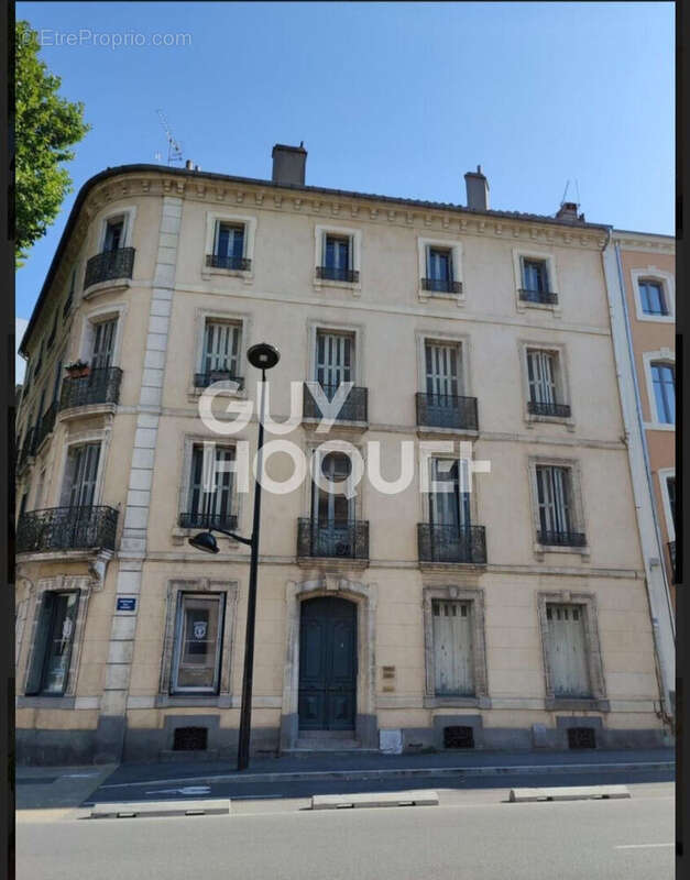 Appartement à CARCASSONNE