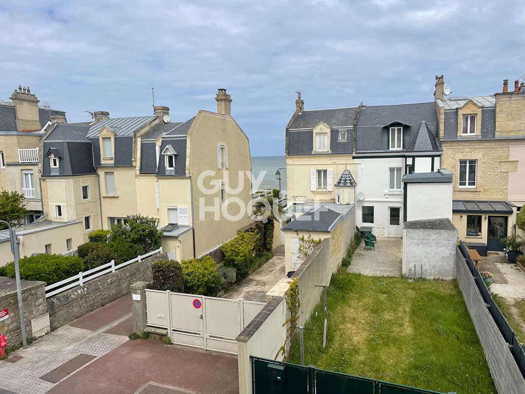 Appartement à SAINT-AUBIN-SUR-MER