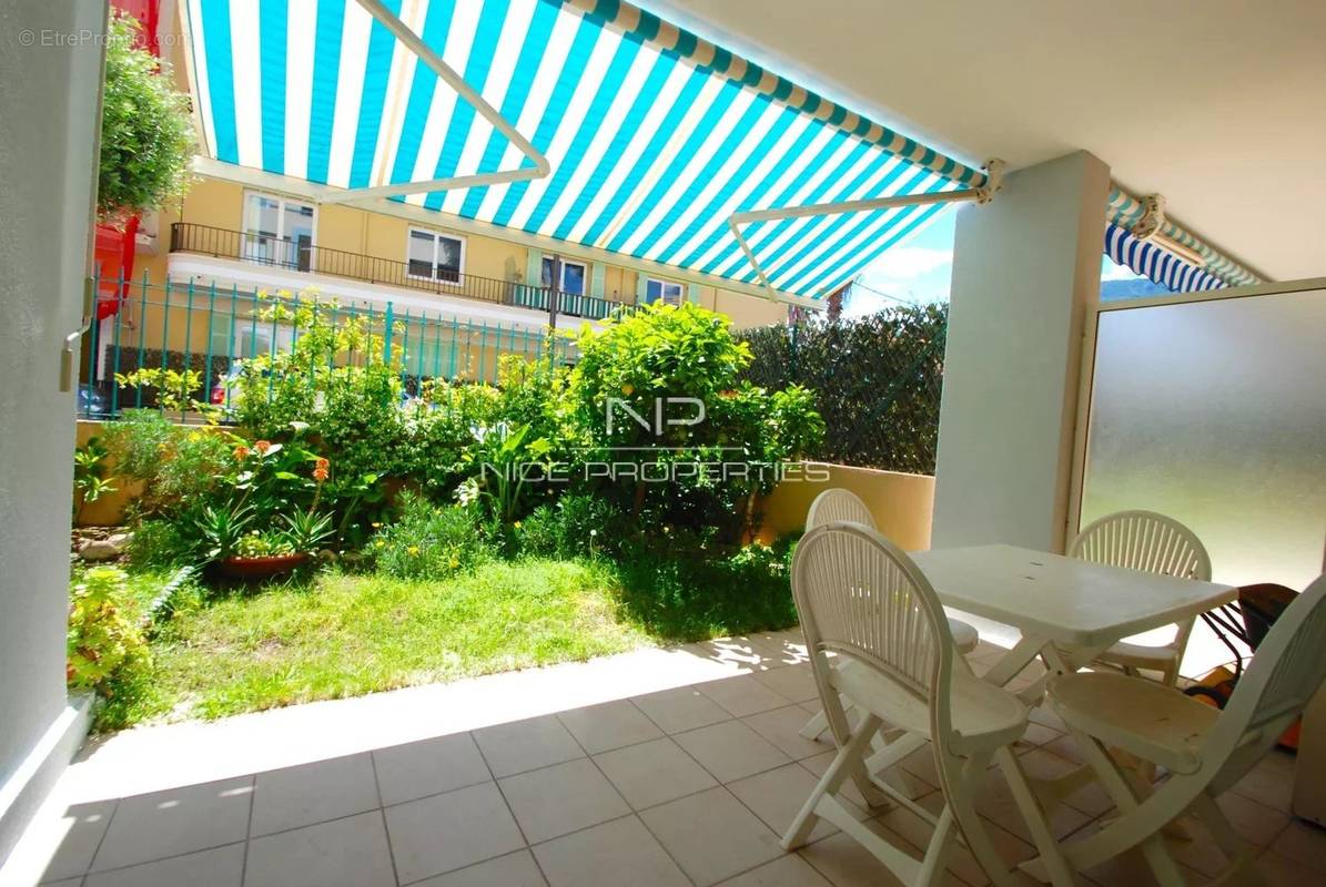 Appartement à ROQUEBRUNE-CAP-MARTIN