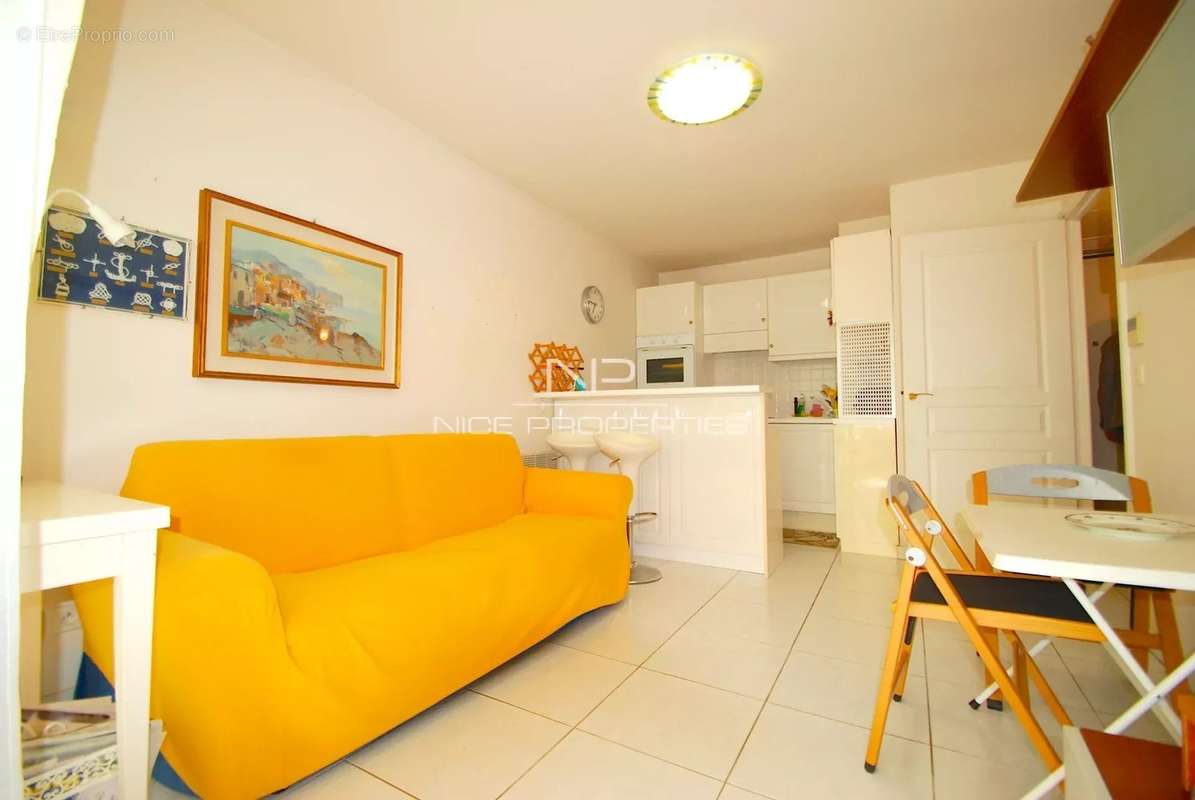 Appartement à ROQUEBRUNE-CAP-MARTIN