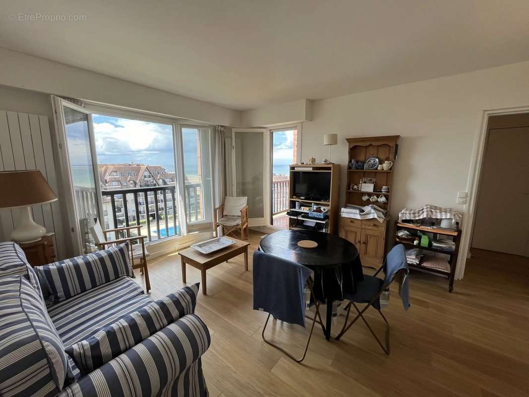 Appartement à CABOURG