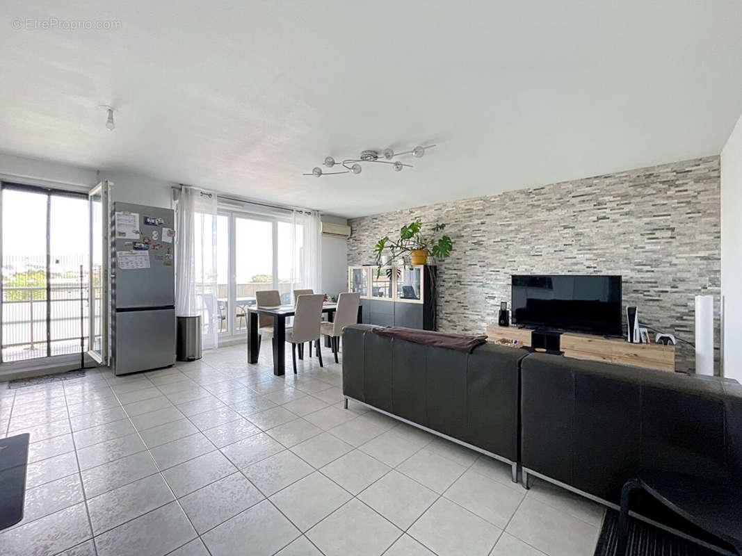 Appartement à MARSEILLE-15E