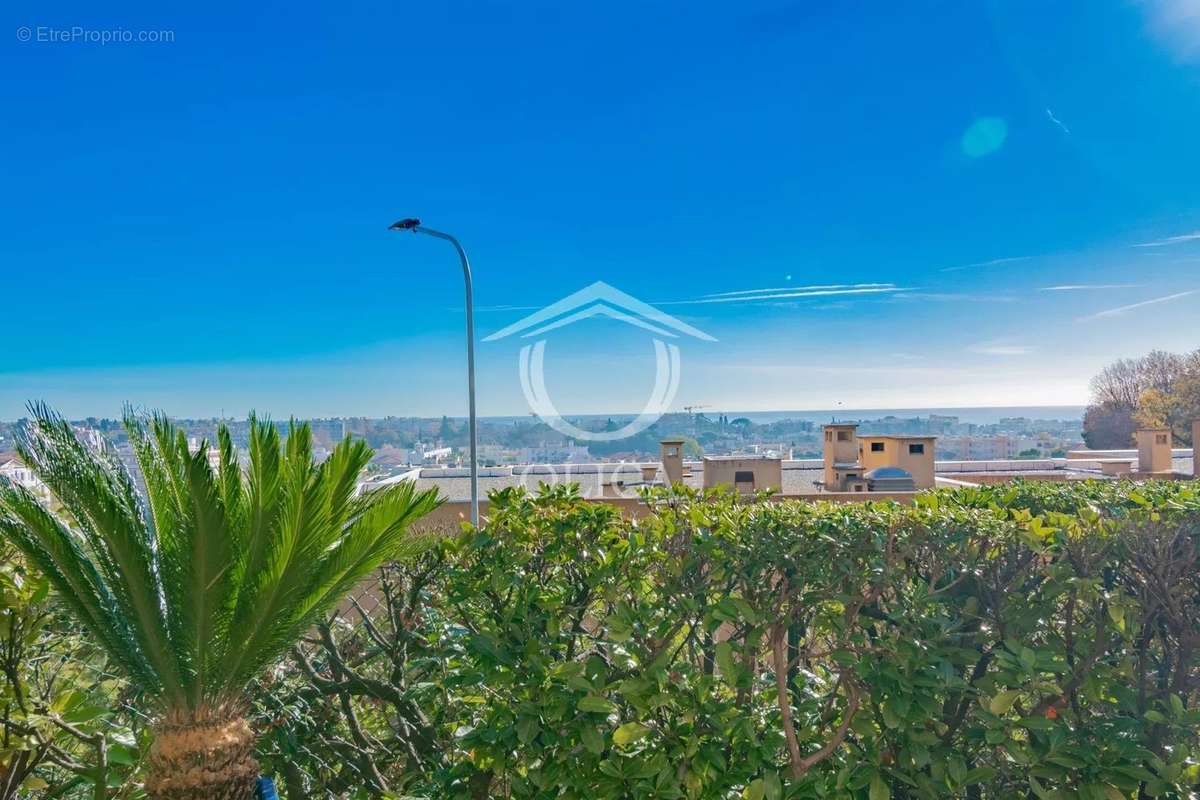 Appartement à CAGNES-SUR-MER