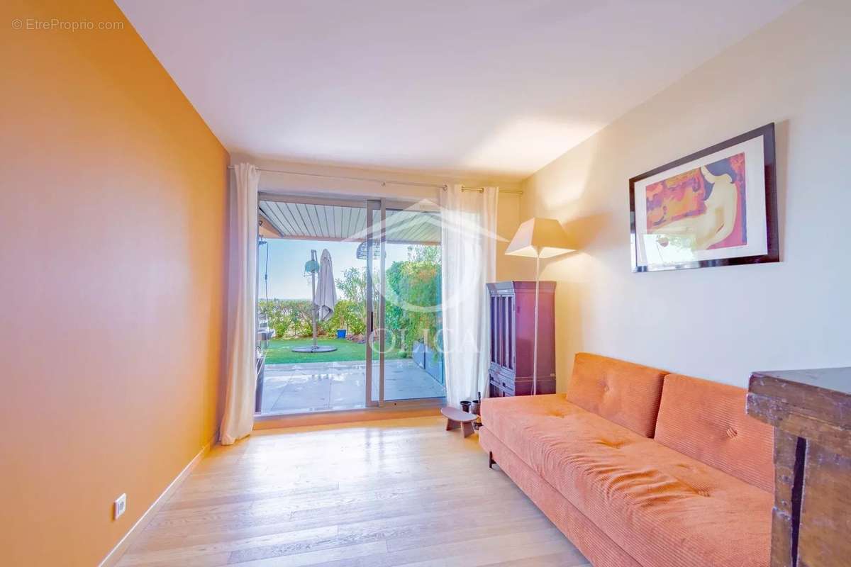 Appartement à CAGNES-SUR-MER