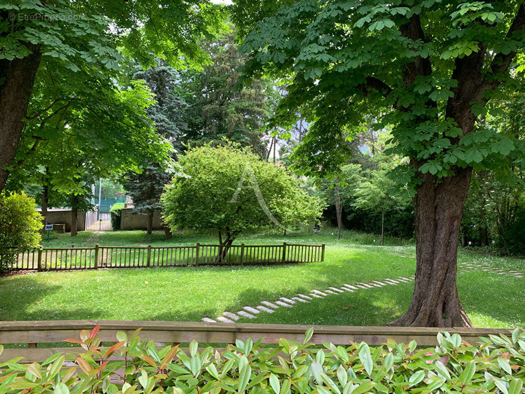 Appartement à NOGENT-SUR-MARNE