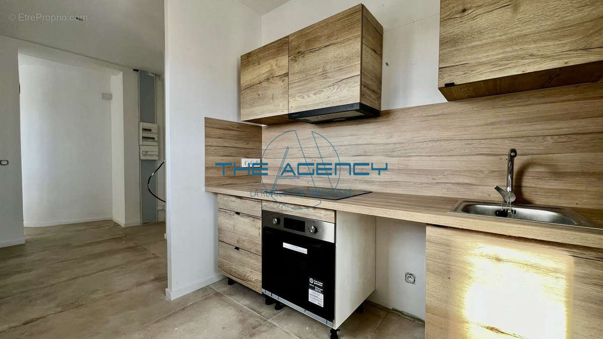 Appartement à MARSEILLE-2E