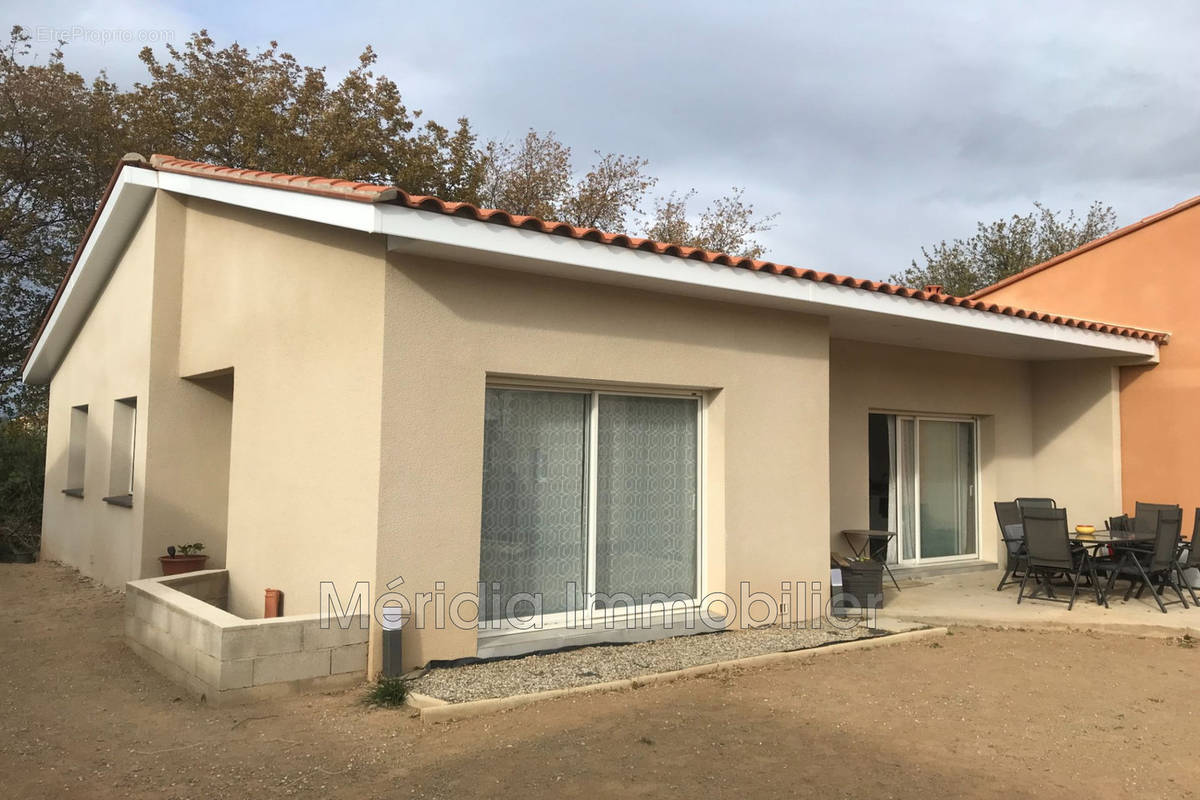 Maison à CORBERE-LES-CABANES