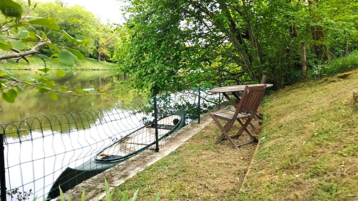 RIVER - Maison à AVAILLES-LIMOUZINE