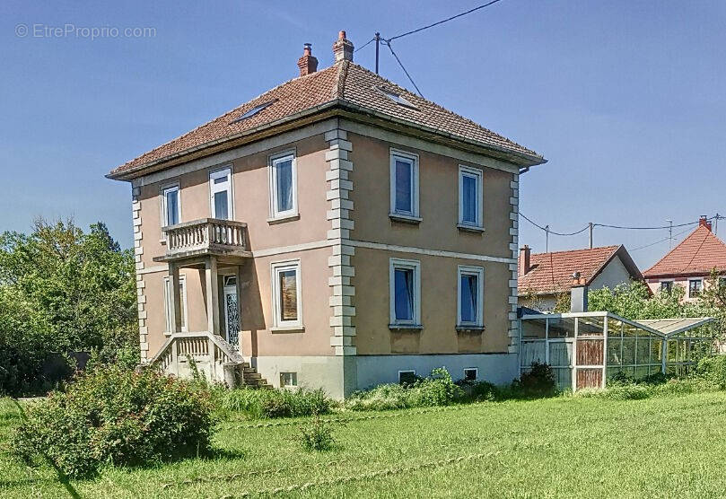 Maison à CERNAY