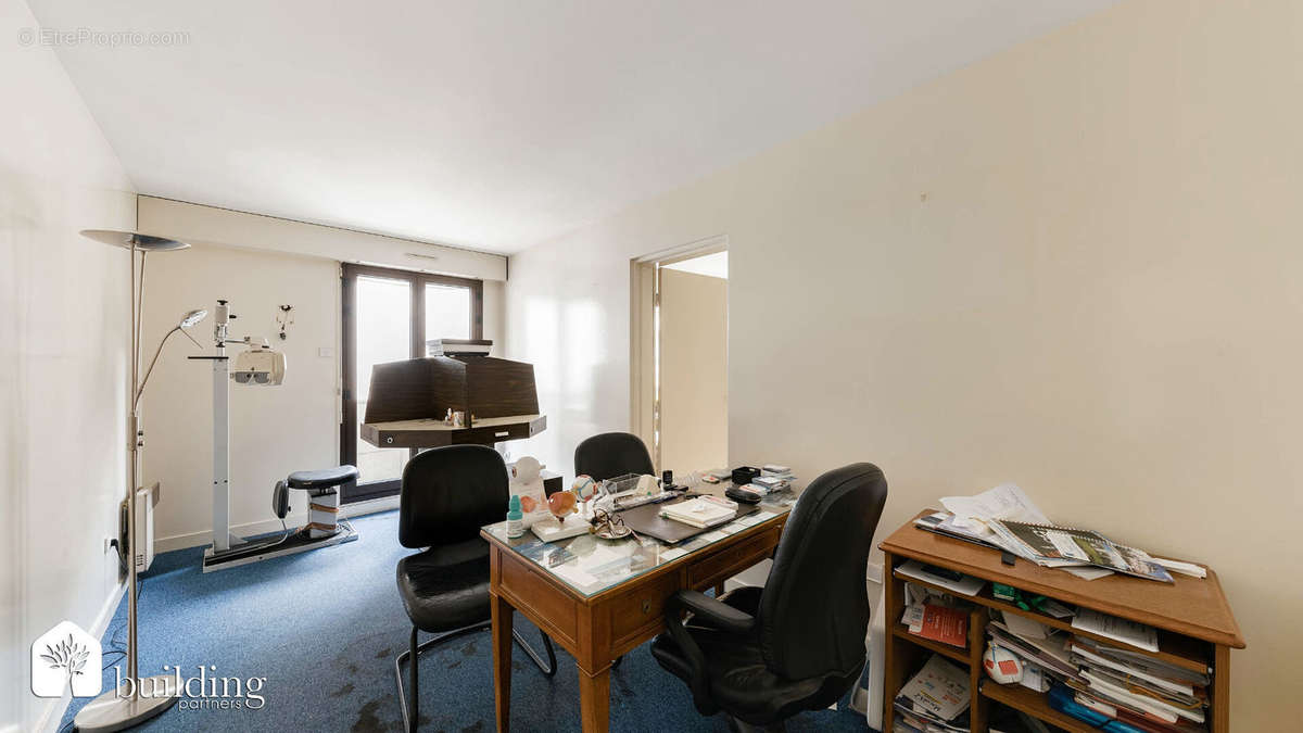 Appartement à LEVALLOIS-PERRET