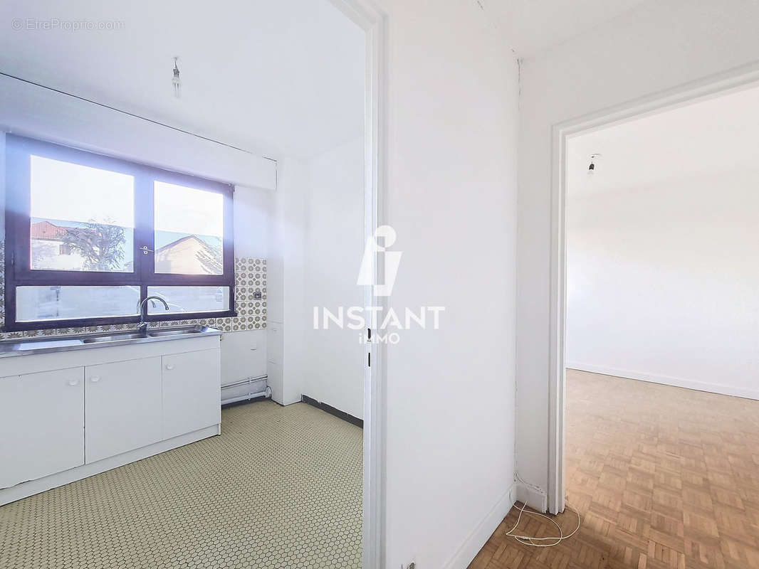 Appartement à MAISONS-ALFORT