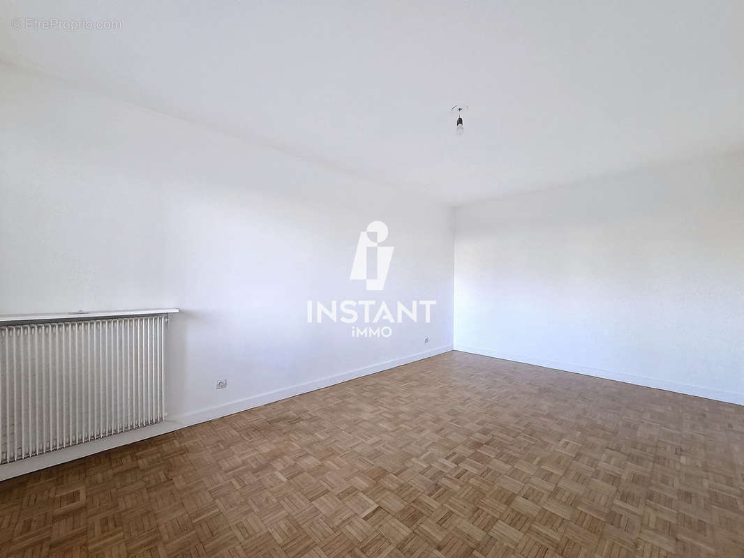 Appartement à MAISONS-ALFORT