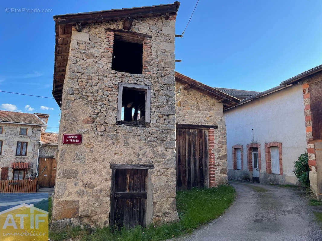 Maison à CHABRELOCHE